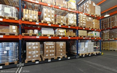 倉儲物流貨物運(yùn)輸圖片